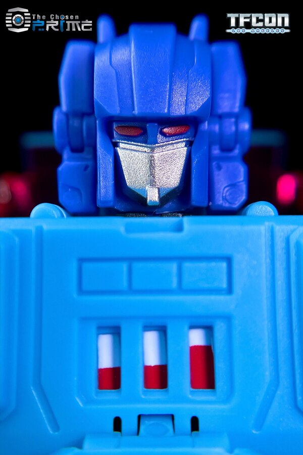 Image Of Fans Hobby MB 13B Bossman TFcon Los Angeles 2023 Exclusive  (9 of 17)